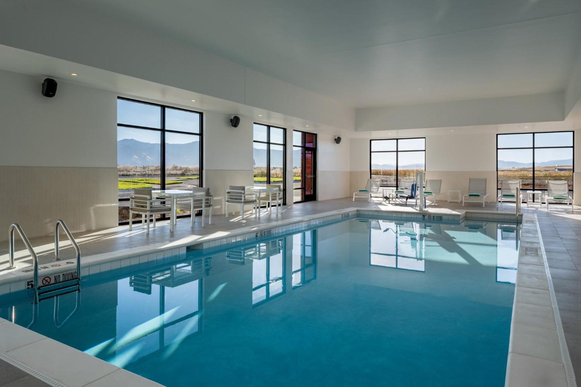 Even Hotel Bozeman Yellowstone Intl Arpt By Ihg Belgrade Exteriör bild