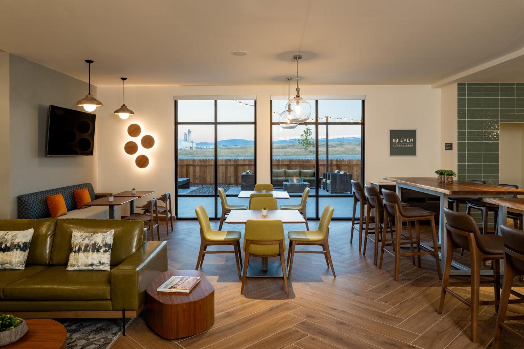 Even Hotel Bozeman Yellowstone Intl Arpt By Ihg Belgrade Exteriör bild