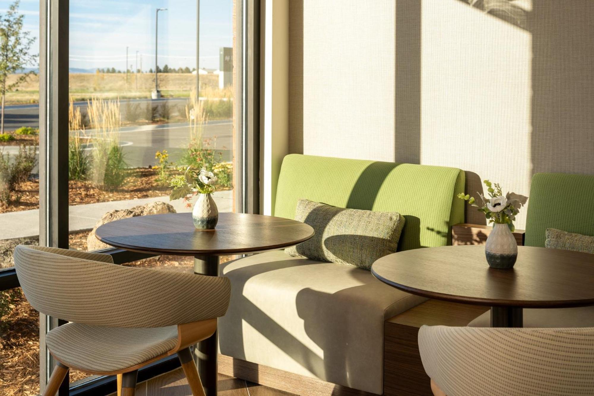 Even Hotel Bozeman Yellowstone Intl Arpt By Ihg Belgrade Exteriör bild
