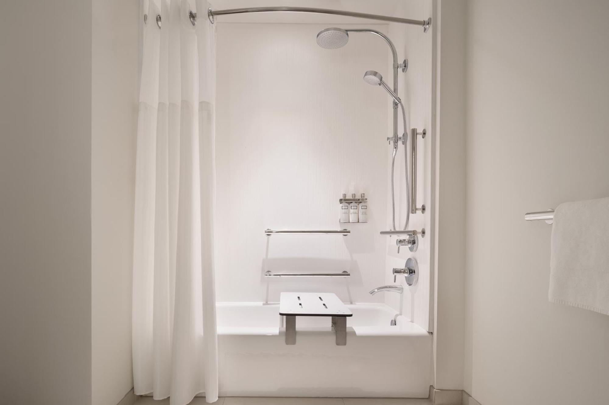 Even Hotel Bozeman Yellowstone Intl Arpt By Ihg Belgrade Exteriör bild
